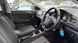 Used 2019 Volkswagen T-Roc Design White - Interior and Exterior details 13