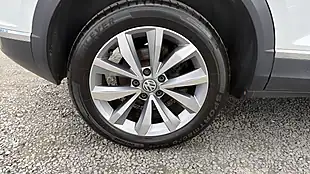 Used 2019 Volkswagen T-Roc Design White - Interior and Exterior details 19