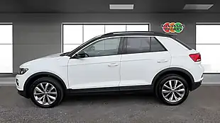 Used 2019 Volkswagen T-Roc Design White - Interior and Exterior details 3
