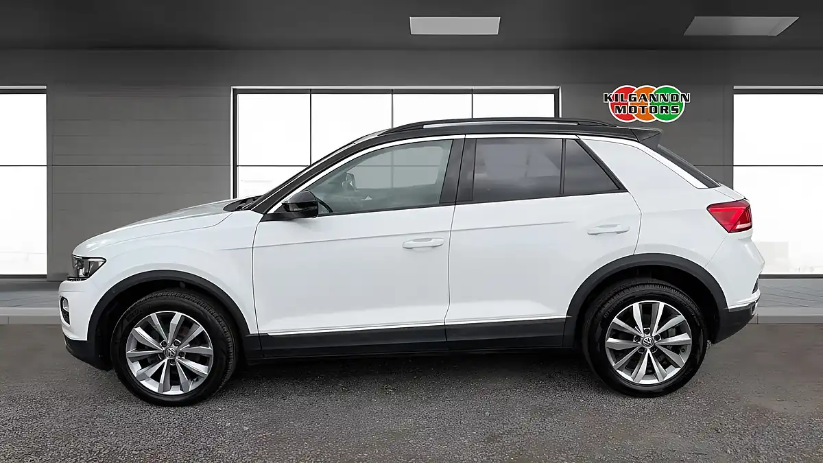 Used 2019 Volkswagen T-Roc Design White - Interior and Exterior details 3