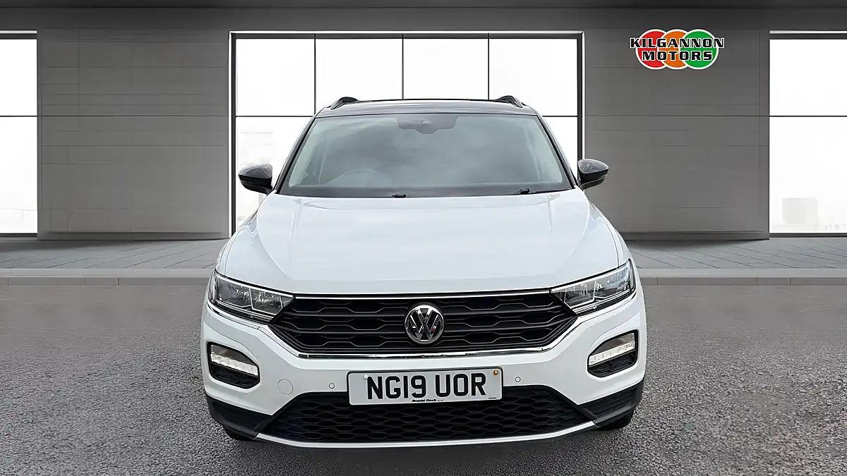 Used 2019 Volkswagen T-Roc Design White - Interior and Exterior details 4
