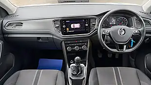Used 2019 Volkswagen T-Roc Design White - Interior and Exterior details 7
