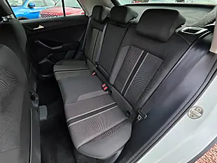 Used 2019 Volkswagen T-Roc Design White - Interior and Exterior details 12