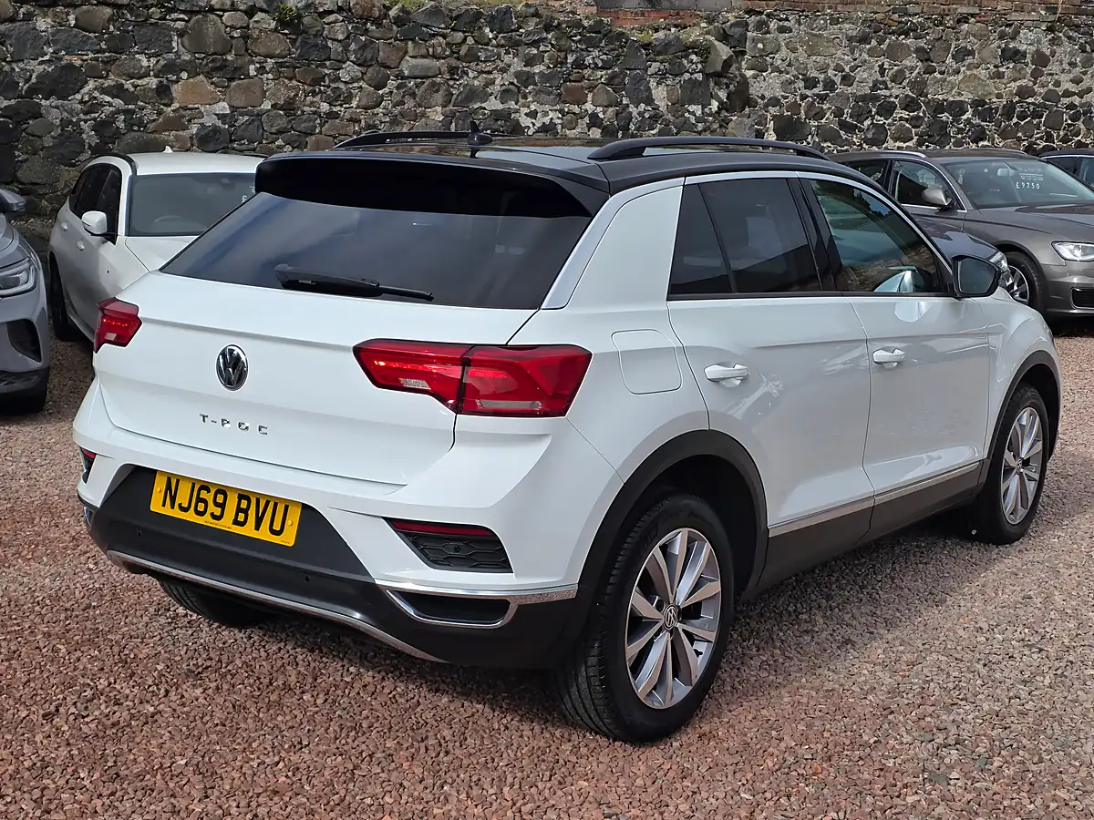 Used 2019 Volkswagen T-Roc Design White - Interior and Exterior details 18