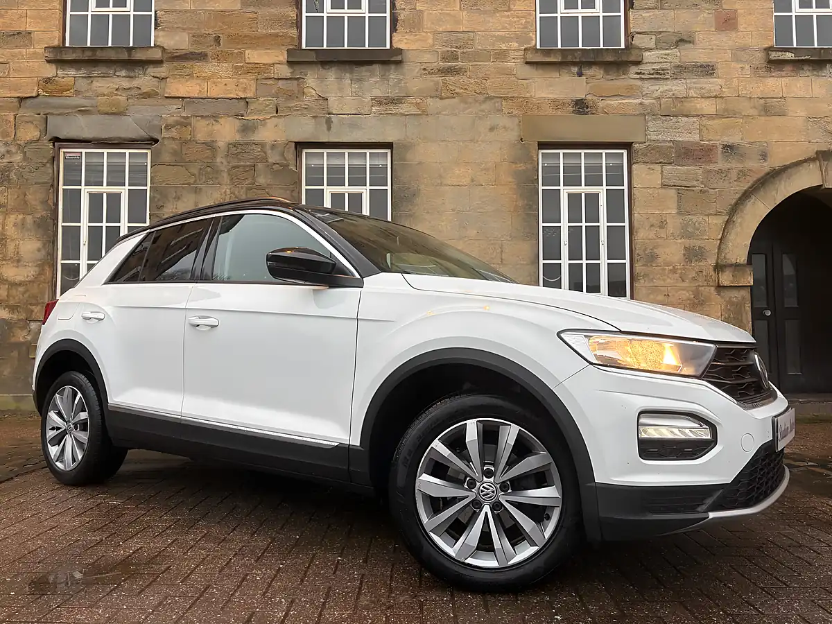 Used 2019 Volkswagen T-Roc Design White - Front View