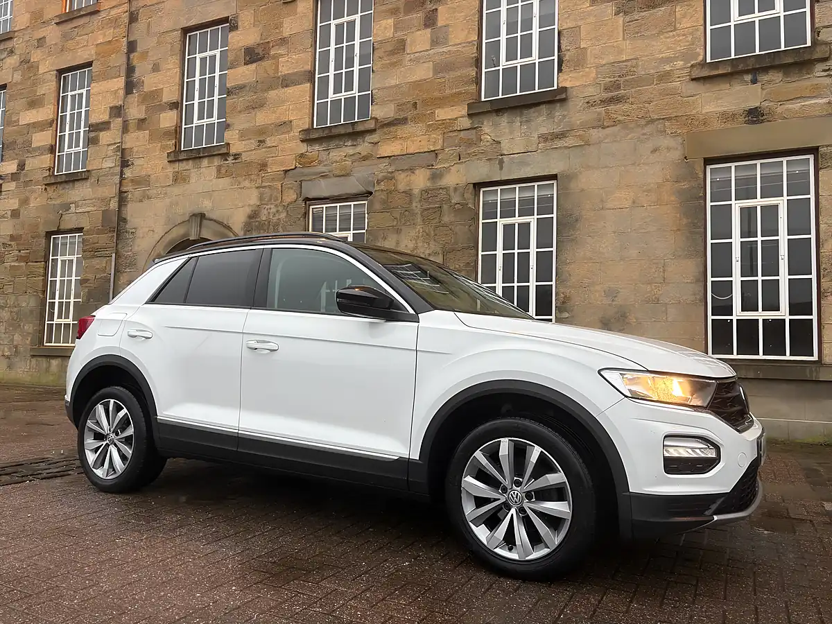 Used 2019 Volkswagen T-Roc Design White - Interior and Exterior details 10