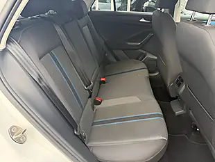 Used 2019 Volkswagen T-Roc Design White - Interior and Exterior details 10