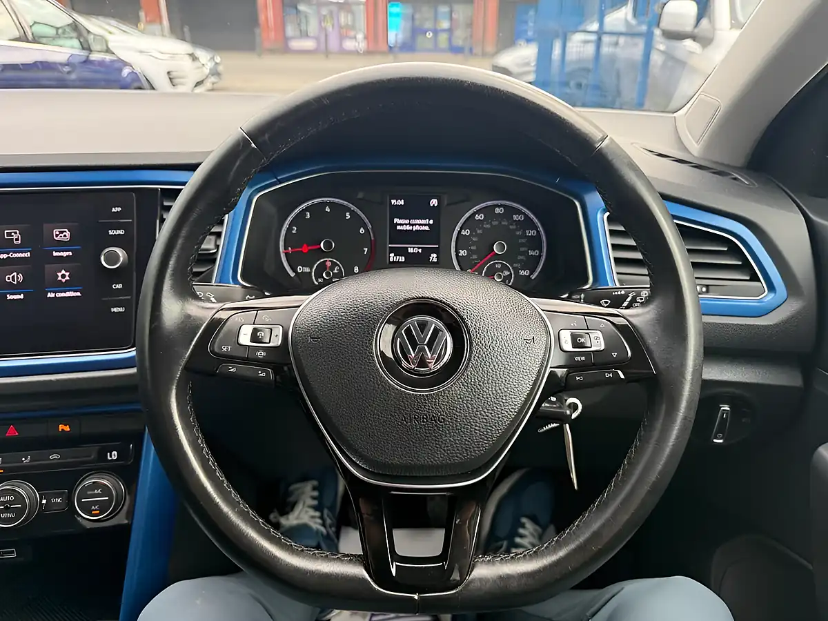 Used 2019 Volkswagen T-Roc Design White - Interior and Exterior details 14