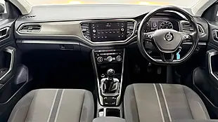 Used 2019 Volkswagen T-Roc Design White - Interior and Exterior details 11