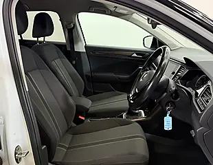 Used 2019 Volkswagen T-Roc Design White - Interior and Exterior details 12