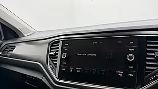 Used 2019 Volkswagen T-Roc Design White - Interior and Exterior details 17