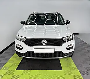 Used 2019 Volkswagen T-Roc Design White - Interior and Exterior details 4