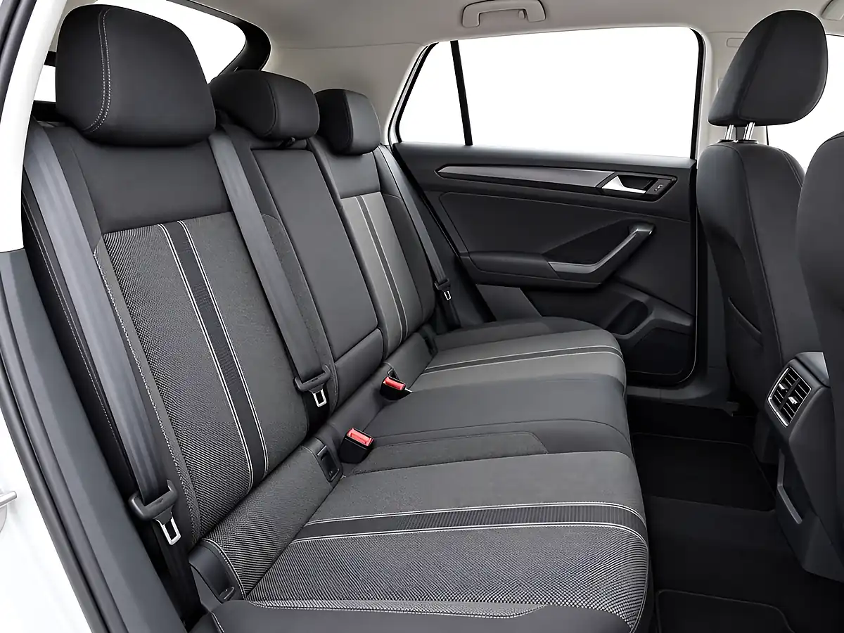 Used 2019 Volkswagen T-Roc Design White - Interior and Exterior details 8