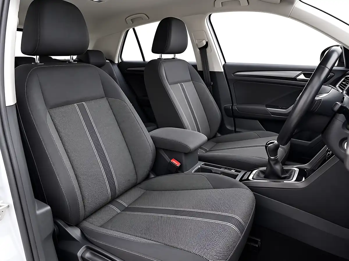 Used 2019 Volkswagen T-Roc Design White - Interior and Exterior details 9