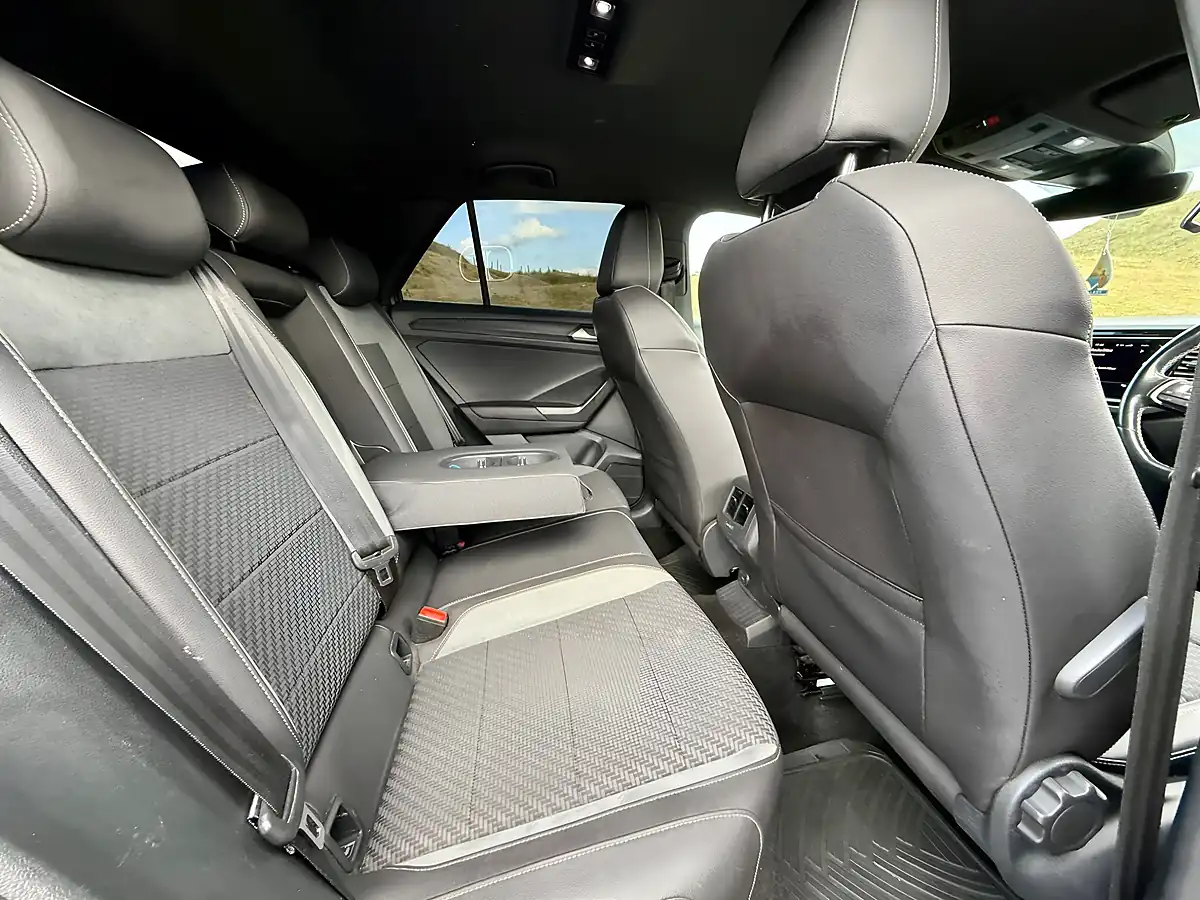 Used 2019 Volkswagen T-Roc R Grey - Interior and Exterior details 17