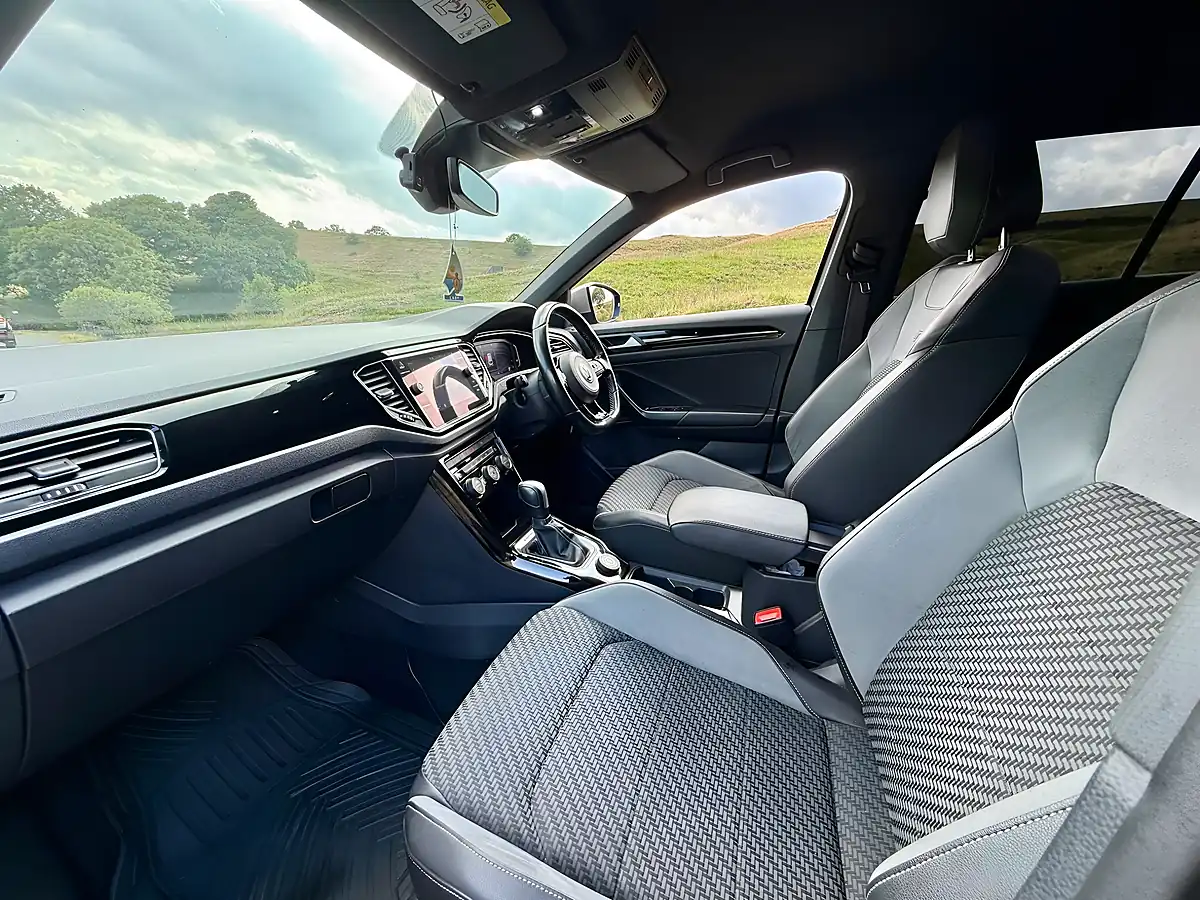 Used 2019 Volkswagen T-Roc R Grey - Interior and Exterior details 18