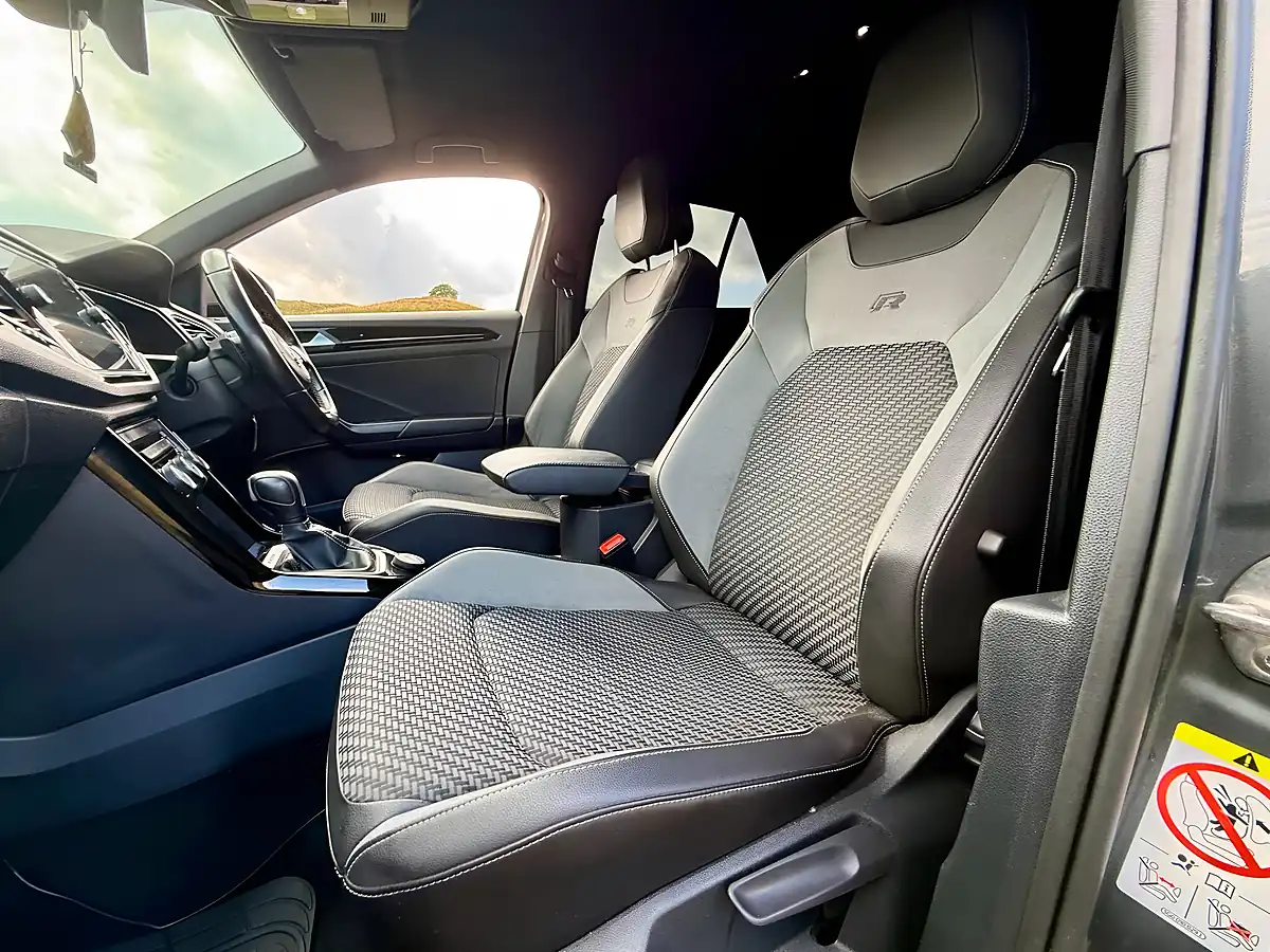 Used 2019 Volkswagen T-Roc R Grey - Interior and Exterior details 20