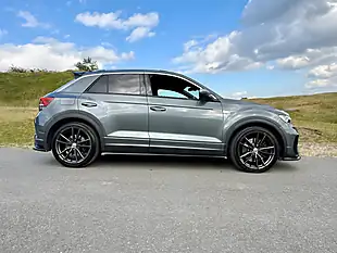 Used 2019 Volkswagen T-Roc R Grey - Interior and Exterior details 9