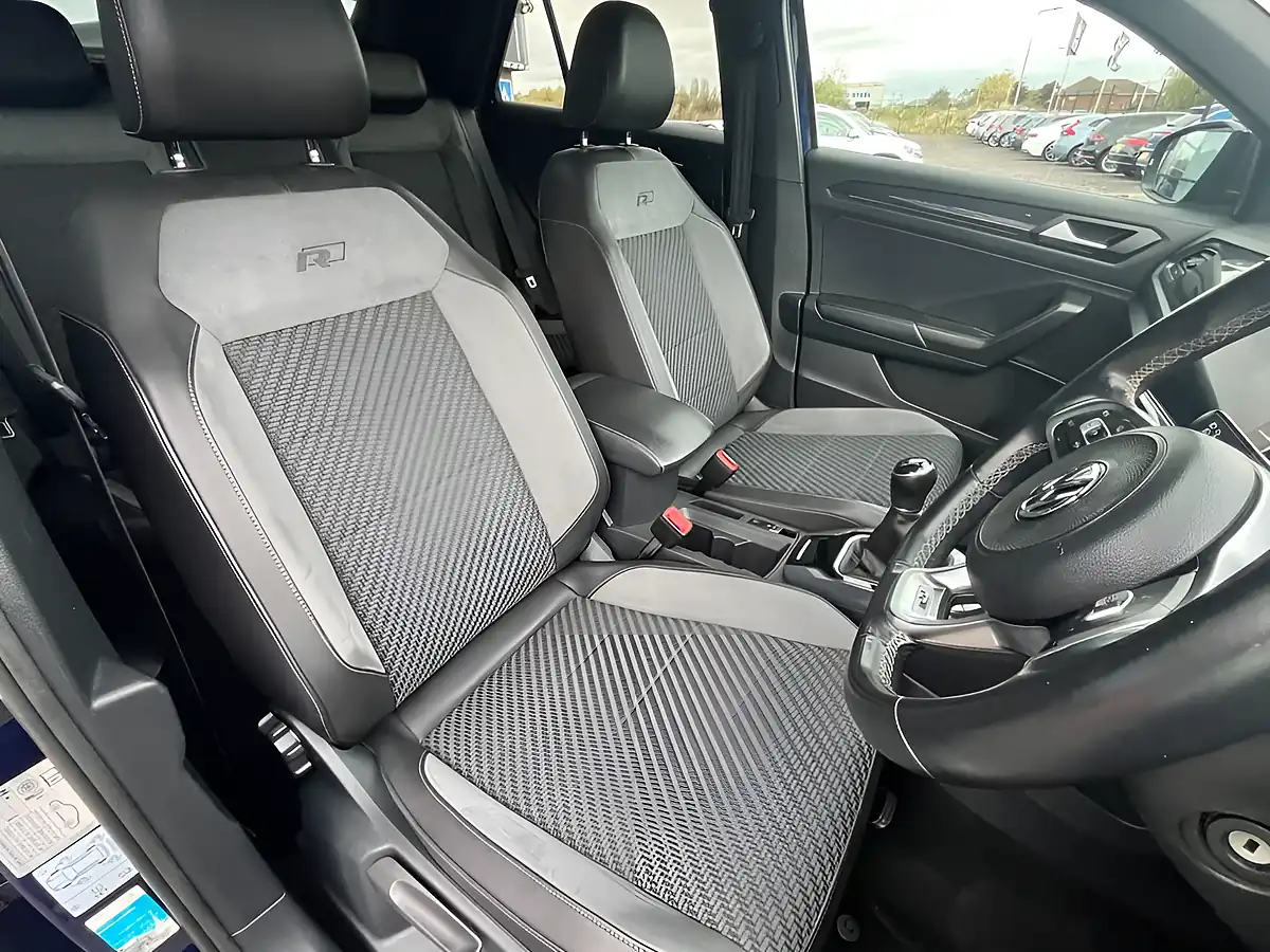 Used 2019 Volkswagen T-Roc R-Line Atlantic Blue - Interior and Exterior details 11
