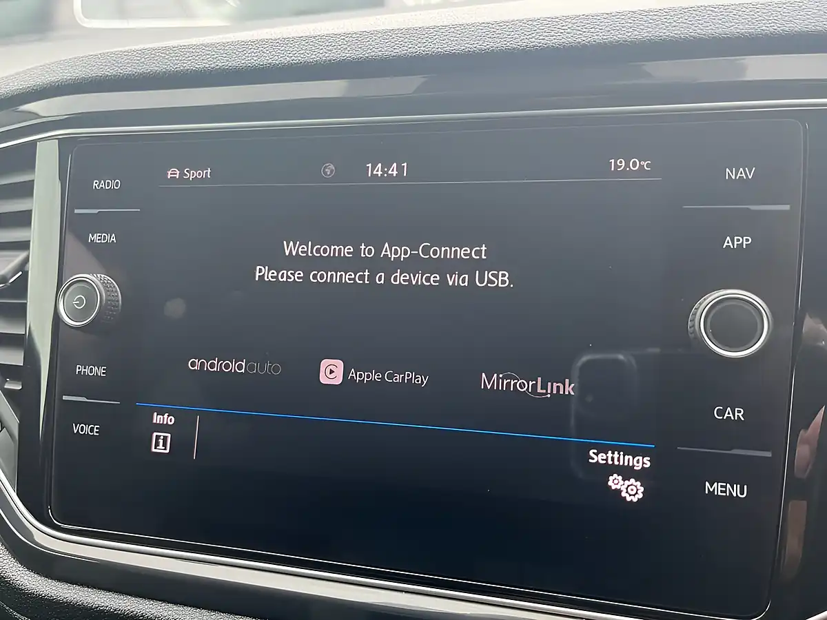 Used 2019 Volkswagen T-Roc R-Line Atlantic Blue - Interior and Exterior details 16
