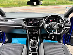 Used 2019 Volkswagen T-Roc R-Line Blue - Interior and Exterior details 17