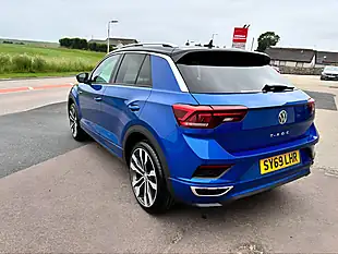 Used 2019 Volkswagen T-Roc R-Line Blue - Interior and Exterior details 6