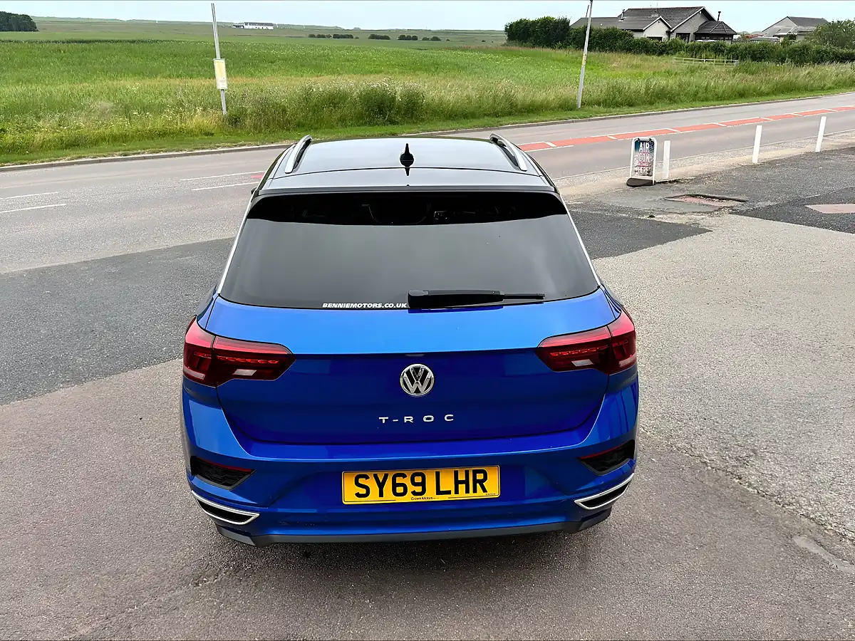 Used 2019 Volkswagen T-Roc R-Line Blue - Interior and Exterior details 9