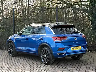 Used 2019 Volkswagen T-Roc R-Line Blue - Interior and Exterior details 13
