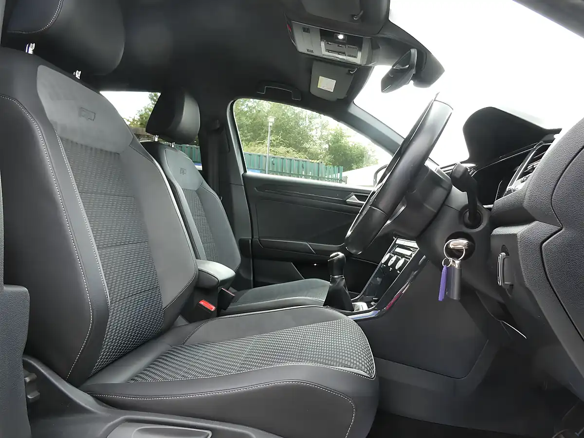 Used 2019 Volkswagen T-Roc R-Line Grey - Interior and Exterior details 6