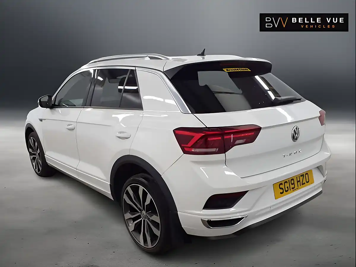 Used 2019 Volkswagen T-Roc R-Line Pure White - Interior and Exterior details 5