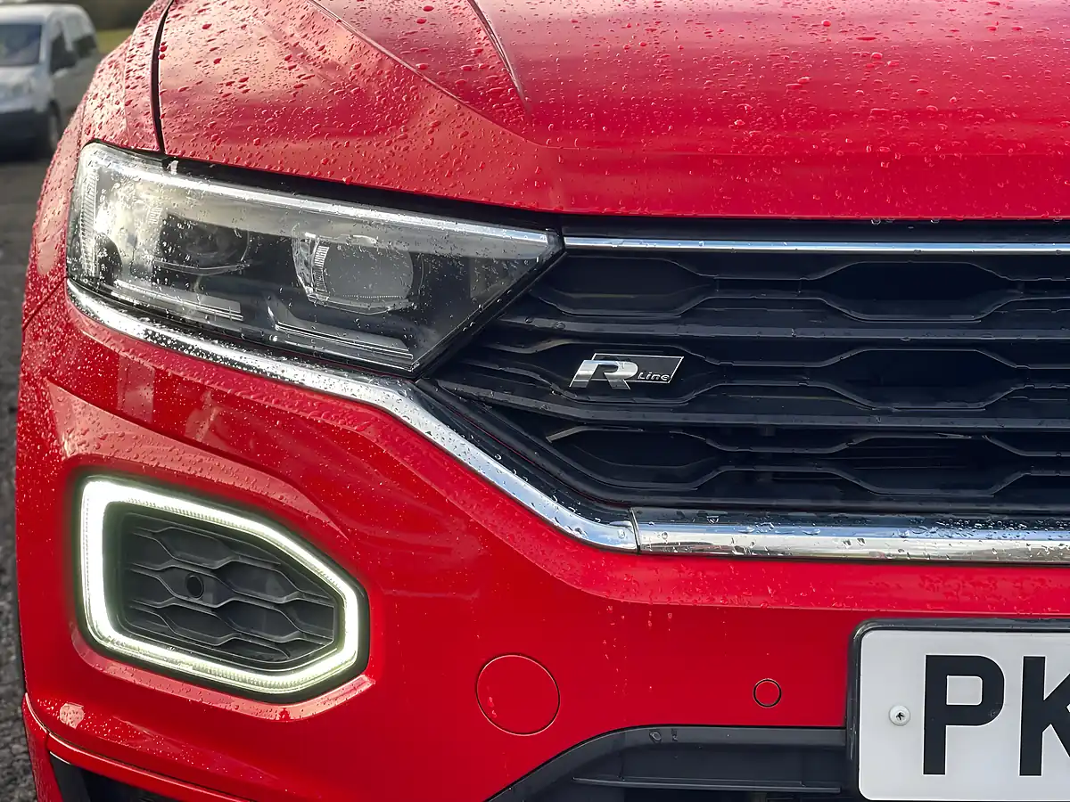 Used 2019 Volkswagen T-Roc R-Line Red - Interior and Exterior details 18