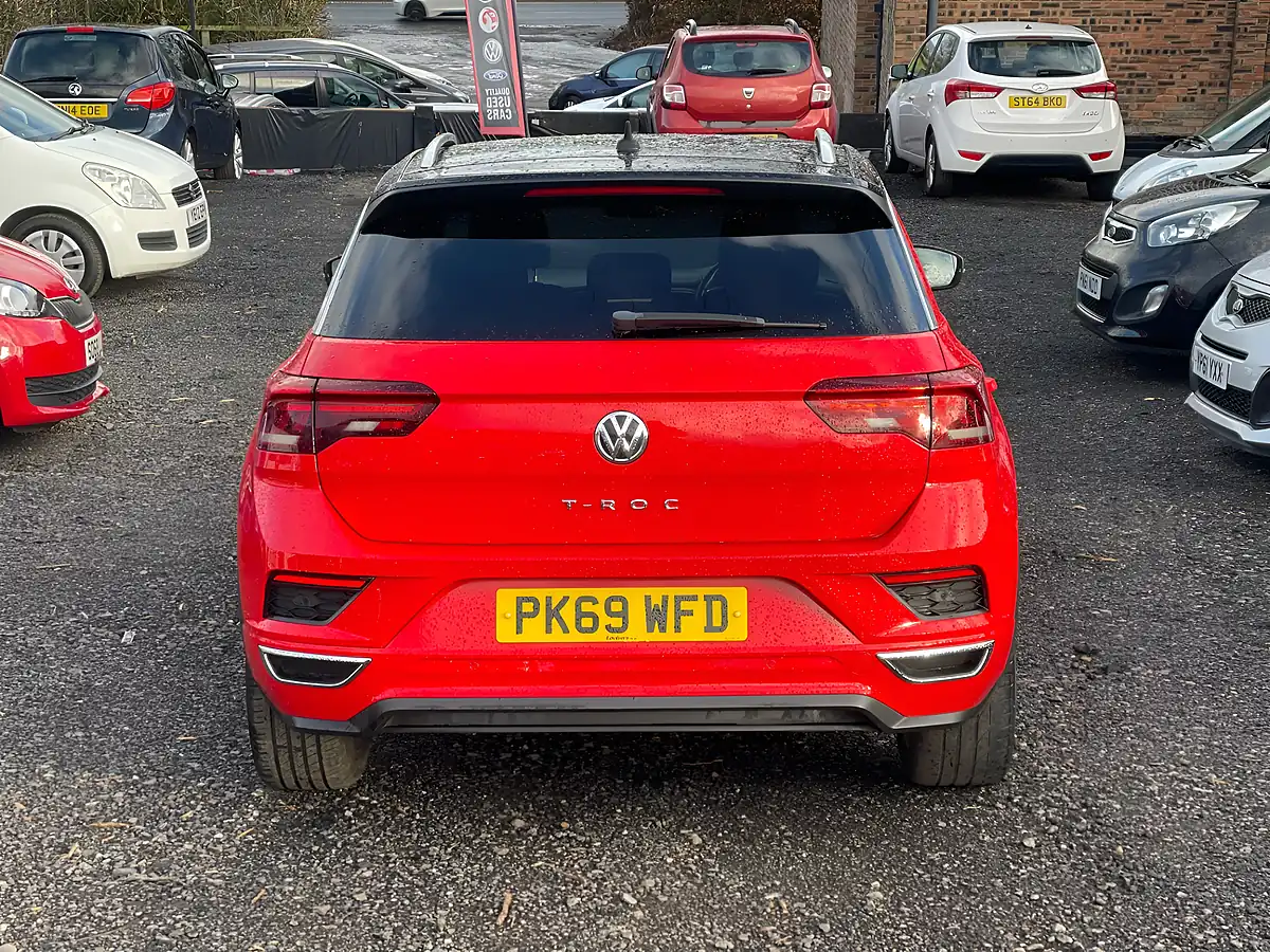 Used 2019 Volkswagen T-Roc R-Line Red - Interior and Exterior details 5