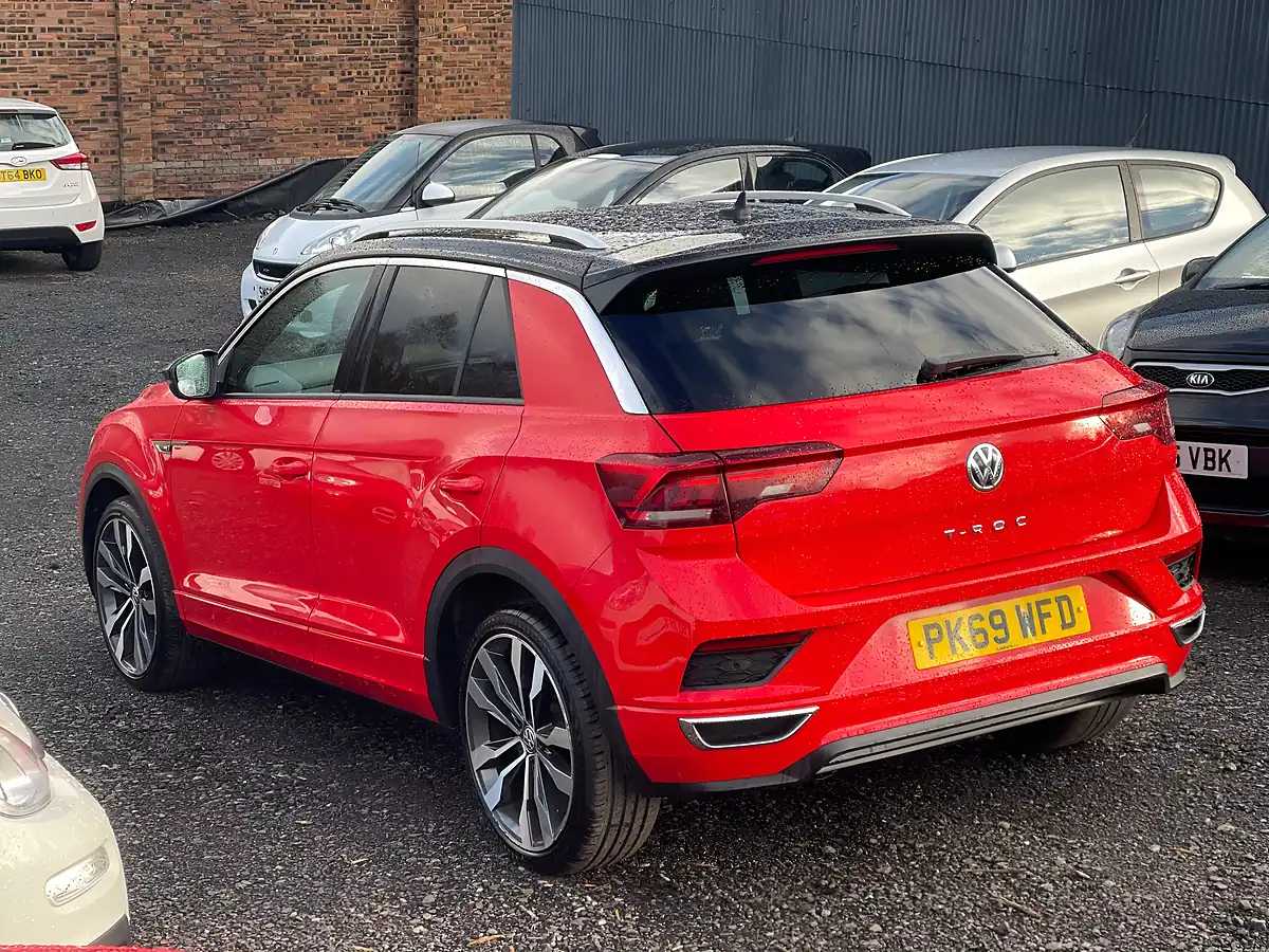Used 2019 Volkswagen T-Roc R-Line Red - Interior and Exterior details 6