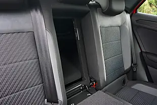 Used 2019 Volkswagen T-Roc R-Line Red - Interior and Exterior details 14