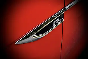 Used 2019 Volkswagen T-Roc R-Line Red - Interior and Exterior details 9