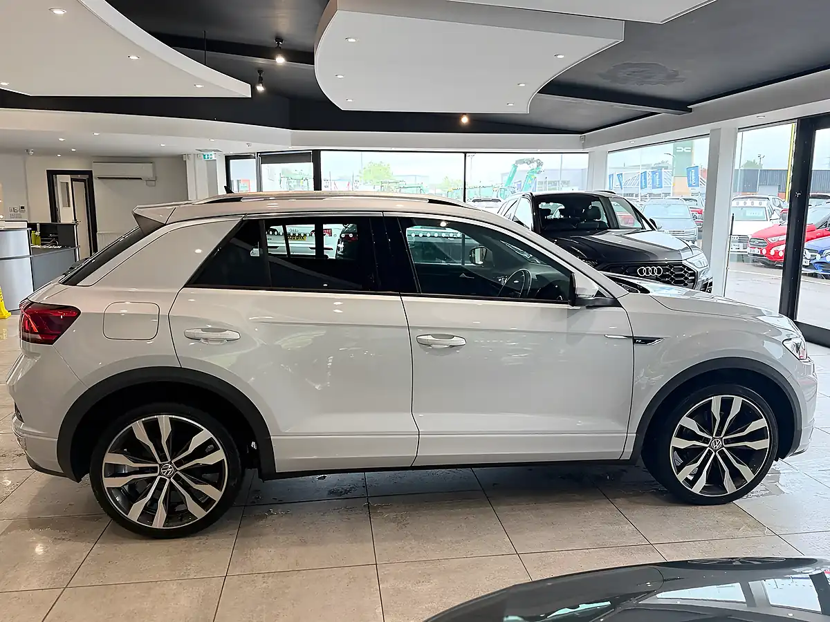 Used 2019 Volkswagen T-Roc R-Line Silver - Interior and Exterior details 11