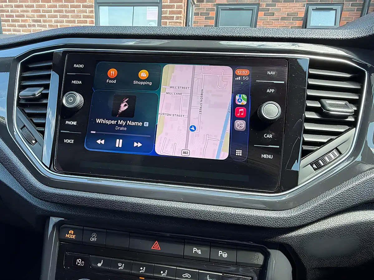 Used 2019 Volkswagen T-Roc R-Line Silver - Interior and Exterior details 17