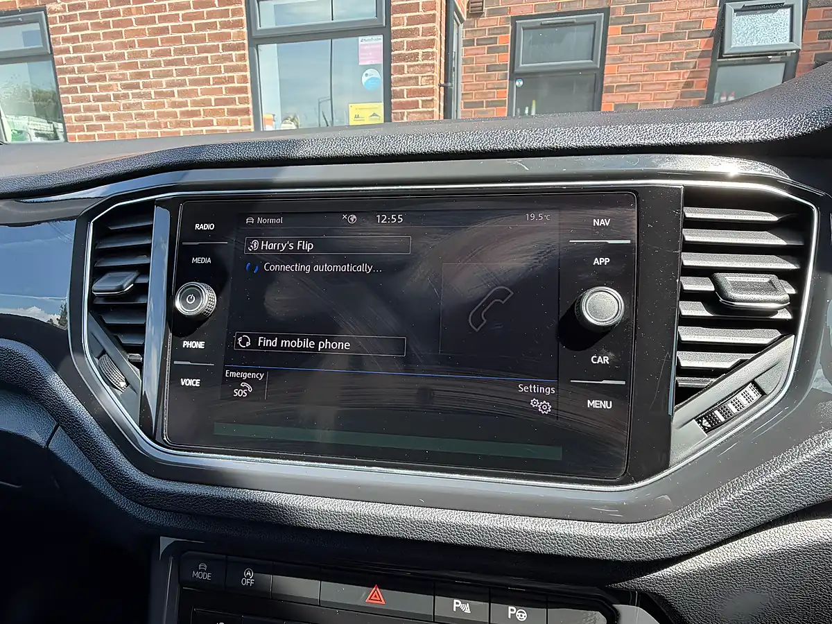 Used 2019 Volkswagen T-Roc R-Line Silver - Interior and Exterior details 18
