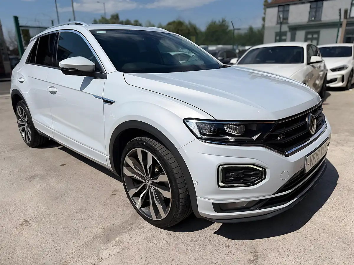 Used 2019 Volkswagen T-Roc R-Line Silver - Interior and Exterior details 4
