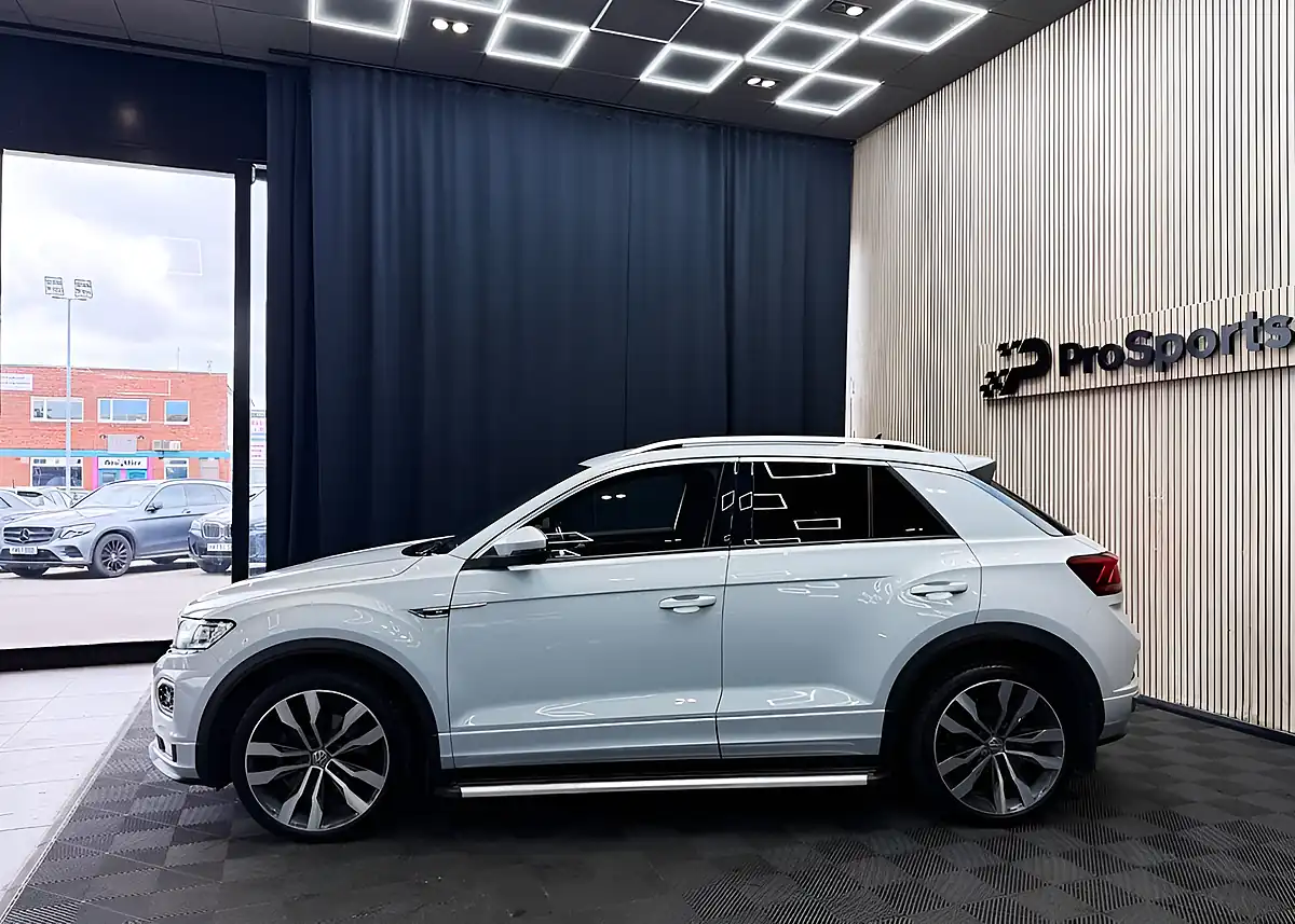 Used 2019 Volkswagen T-Roc R-Line Silver - Interior and Exterior details 10