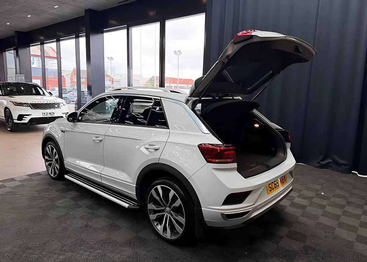 Used 2019 Volkswagen T-Roc R-Line Silver - Interior and Exterior details 18