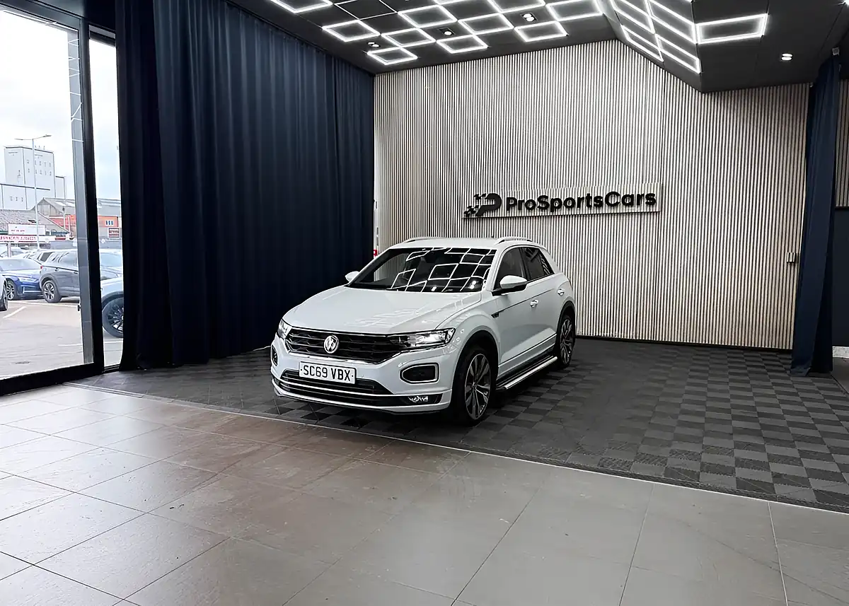 Used 2019 Volkswagen T-Roc R-Line Silver - Interior and Exterior details 4
