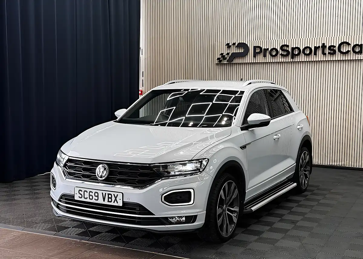 Used 2019 Volkswagen T-Roc R-Line Silver - Interior and Exterior details 9