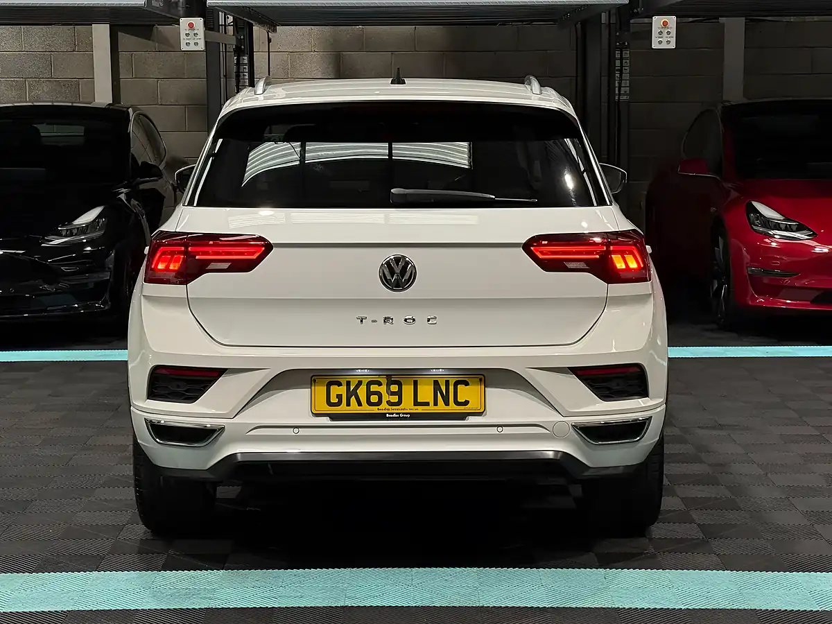 Used 2019 Volkswagen T-Roc R-Line White - Interior and Exterior details 15