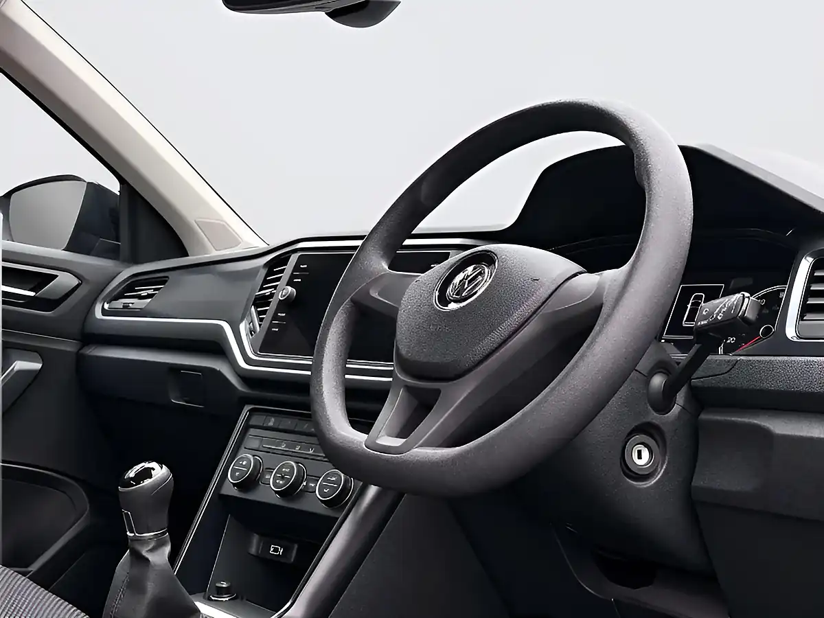 Used 2019 Volkswagen T-Roc S Black - Interior and Exterior details 11