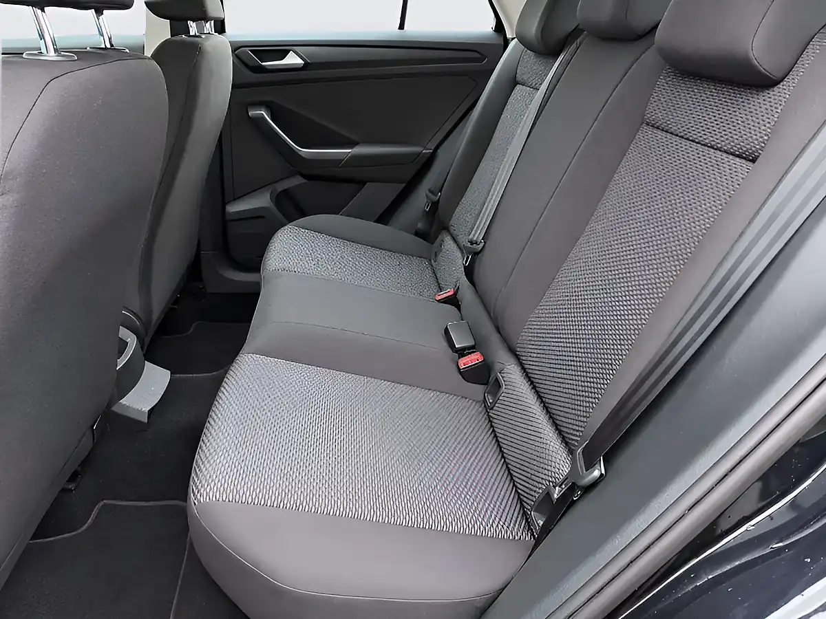 Used 2019 Volkswagen T-Roc S Black - Interior and Exterior details 13