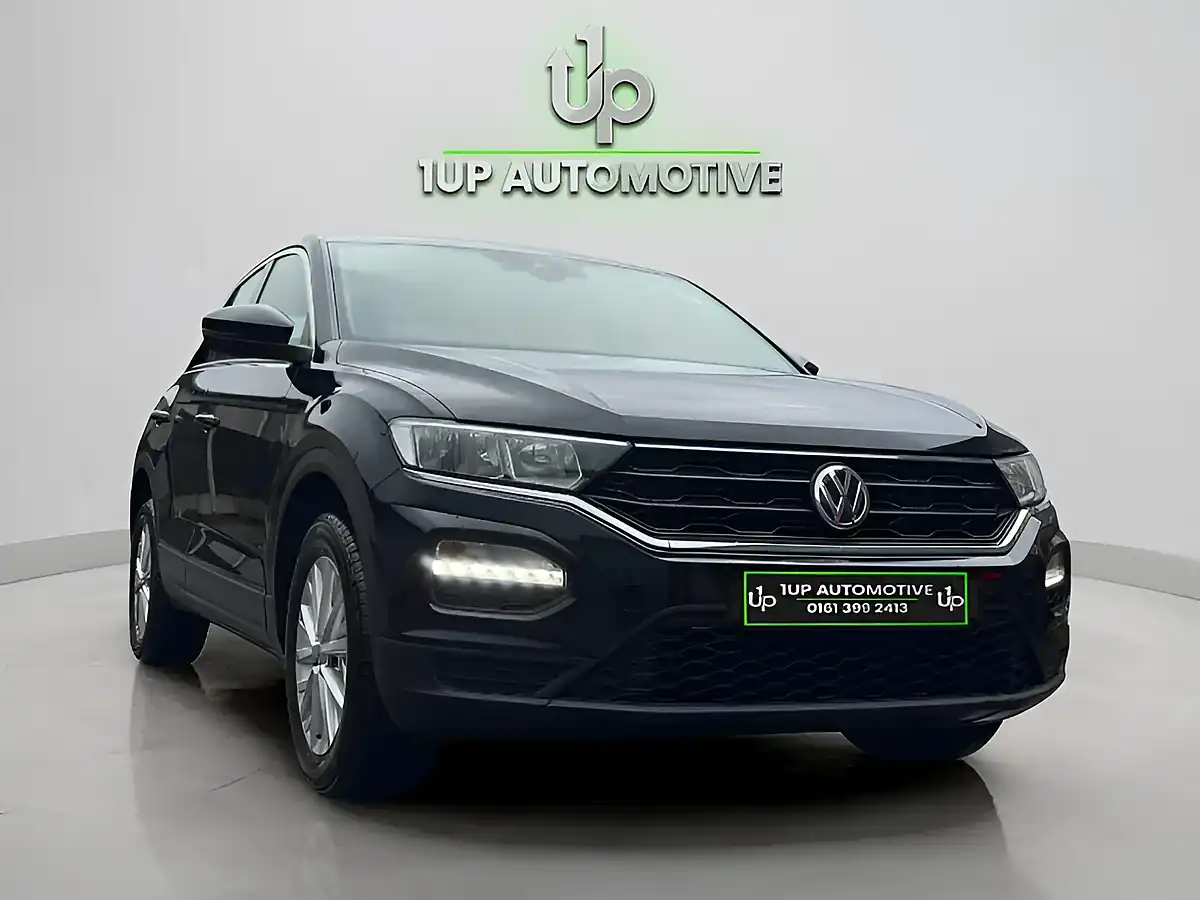 Used 2019 Volkswagen T-Roc S Black - Interior and Exterior details 2