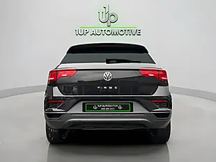 Used 2019 Volkswagen T-Roc S Black - Interior and Exterior details 3