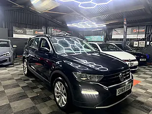 Used 2019 Volkswagen T-Roc Se Black - Interior and Exterior details 15