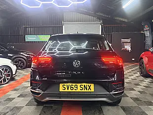 Used 2019 Volkswagen T-Roc Se Black - Interior and Exterior details 8